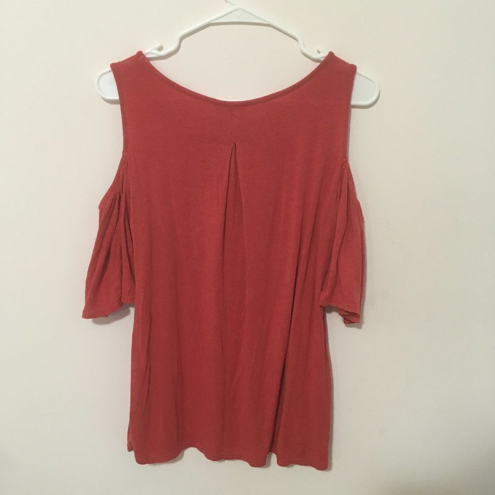 Red Cold Shoulder Top - Picture 3 of 9